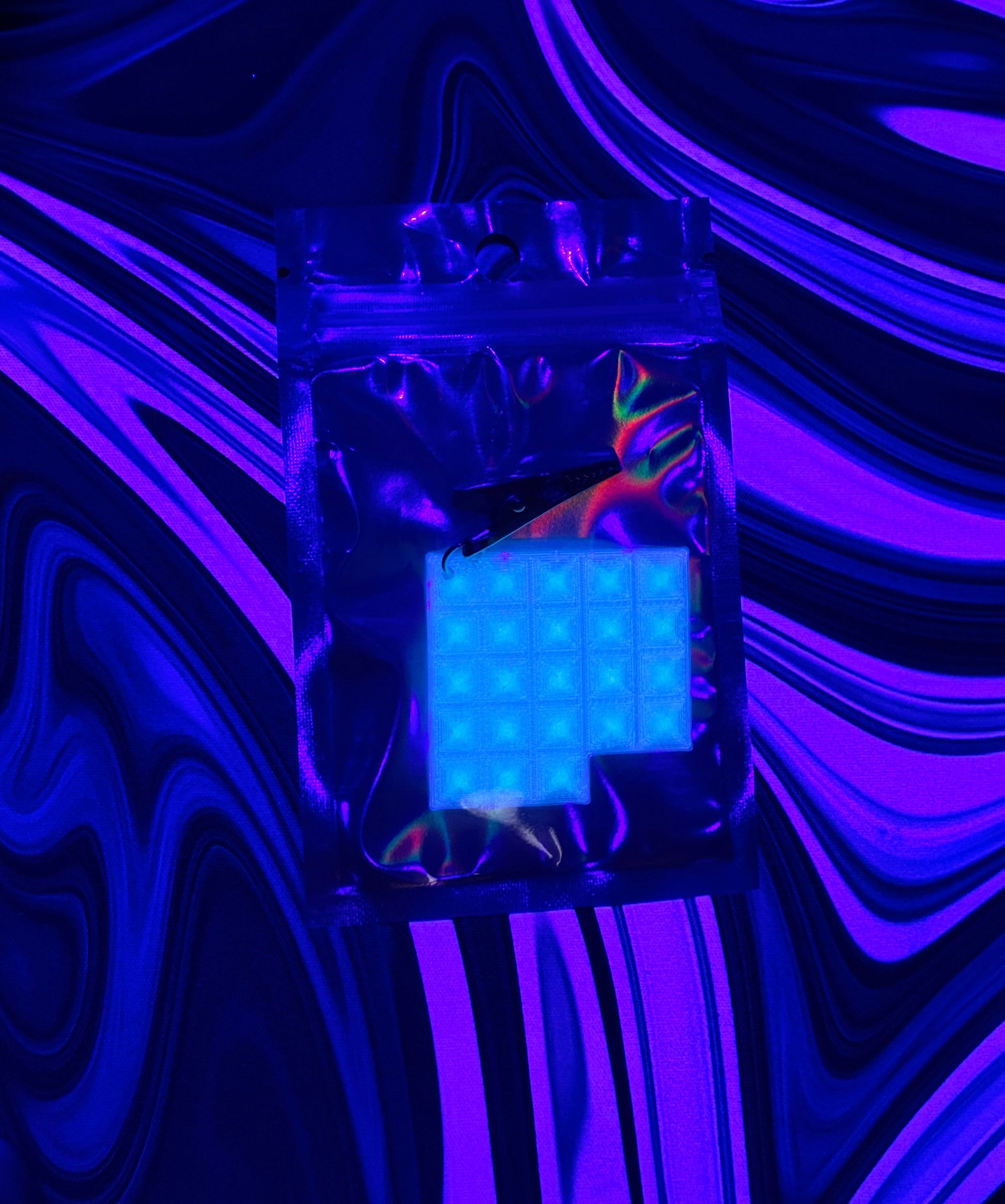 Gel Tabs 1/4 Sheet Ripped Trinket