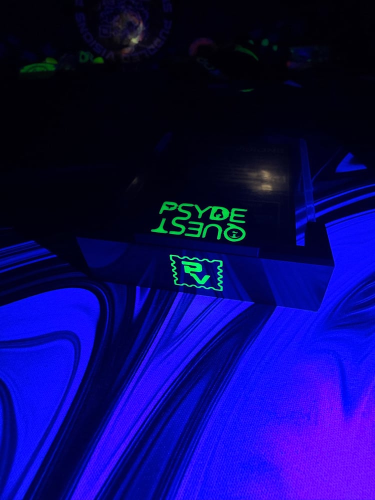 Psyde Quest Top Loader Single Card Display