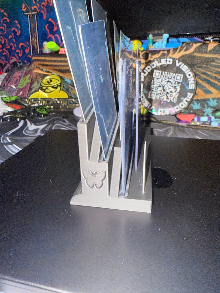 Psyde Quest Top Loader 9-Card Display